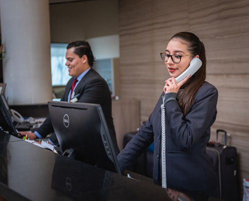 How to Set Up a Business Phone System | RanderCom