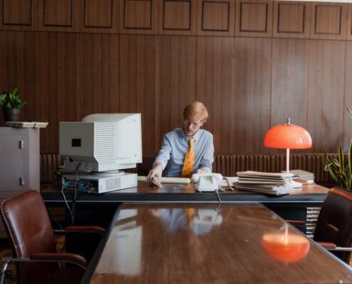 Why Small Businesses Should Replace Old Servers